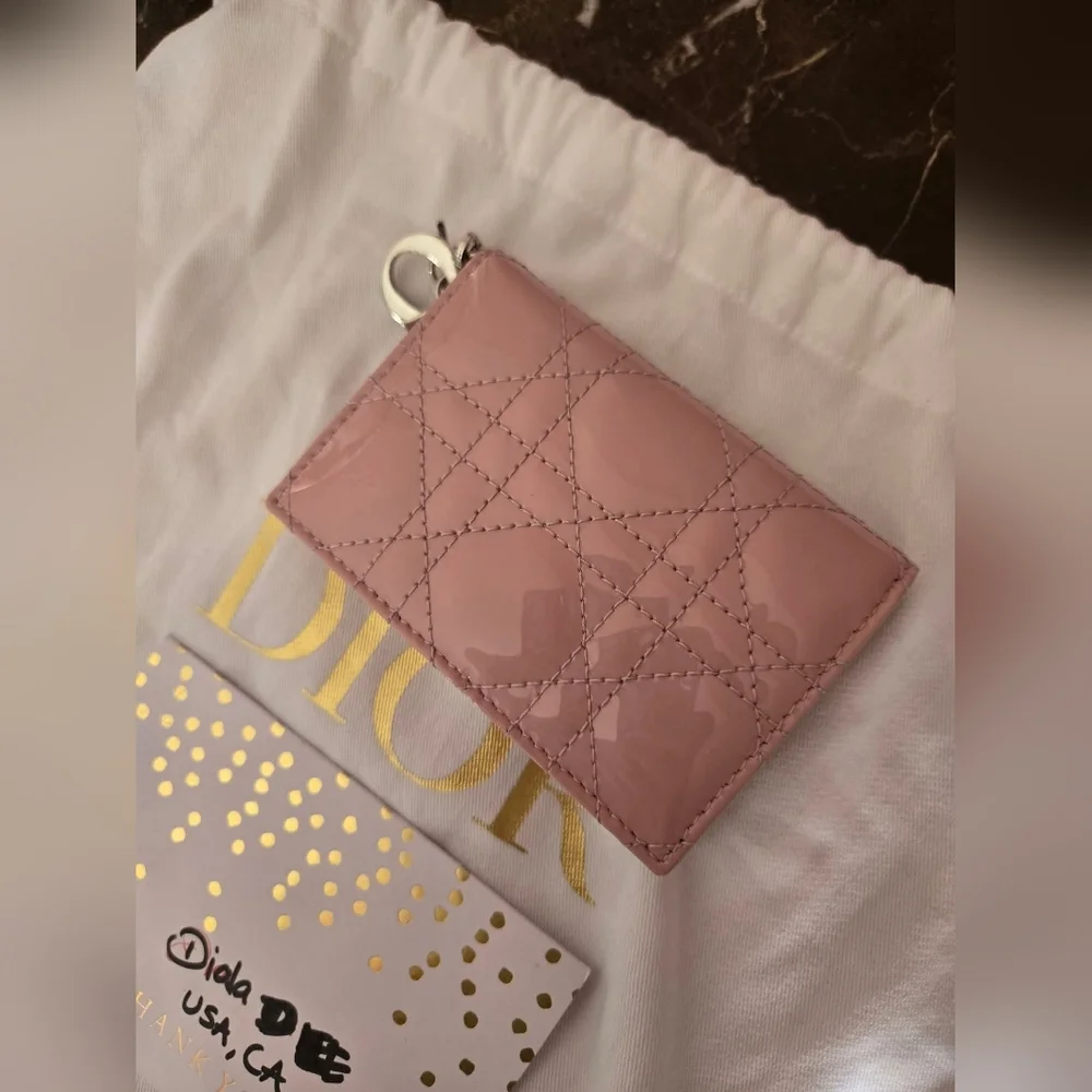DIOR Card Holder.